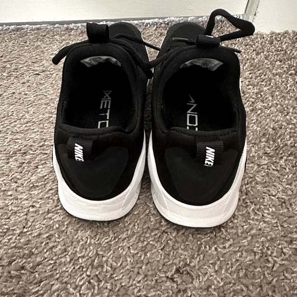 Nike Free Metcon 6 Women’s Sneakers | Size 6 - Picture 5 of 8